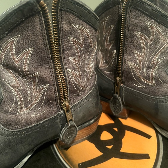 Ariat Women’s Black Brunido Western Boots - Picture 7 of 12